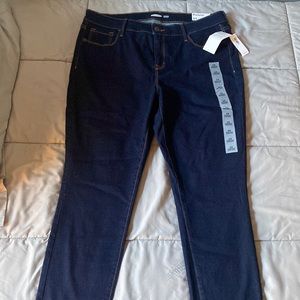 Old Navy Rockstar super skinny jeans